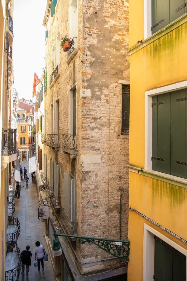 Hidden Gem In Venecia Exterior foto
