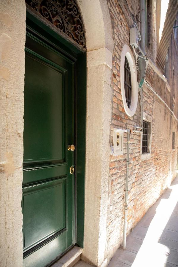 Hidden Gem In Venecia Exterior foto